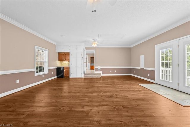 8997 Pepper Ridge Court, Oak Ridge, NC 27310