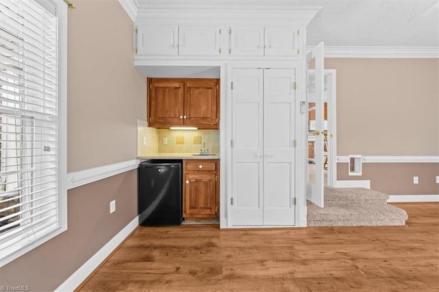 8997 Pepper Ridge Court, Oak Ridge, NC 27310