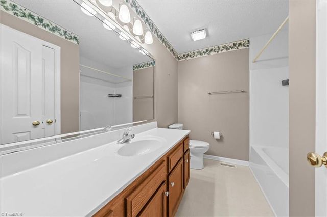 8997 Pepper Ridge Court, Oak Ridge, NC 27310