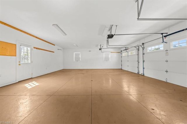 8997 Pepper Ridge Court, Oak Ridge, NC 27310