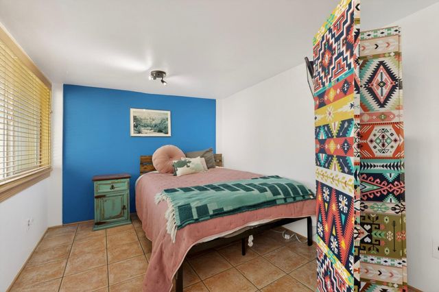 314 Manzano Street NE, Albuquerque, NM 87108