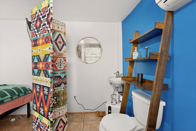 314 Manzano Street NE, Albuquerque, NM 87108