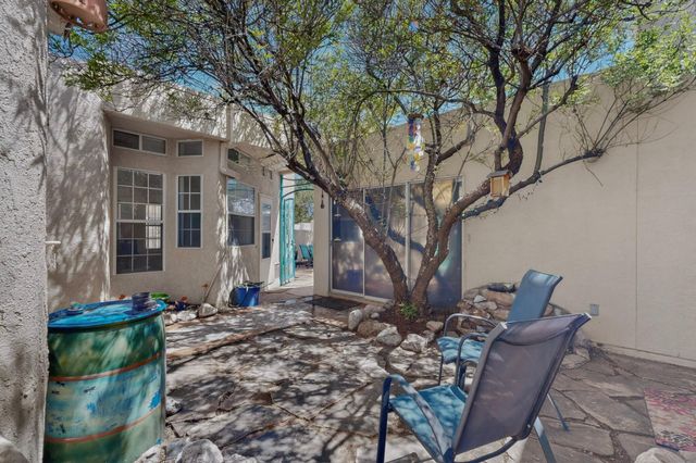 314 Manzano Street NE, Albuquerque, NM 87108