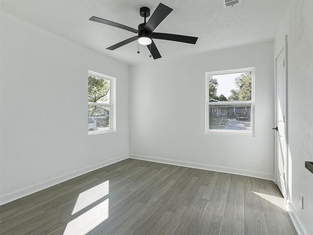 609 E Linda Drive, Garland, TX 75041