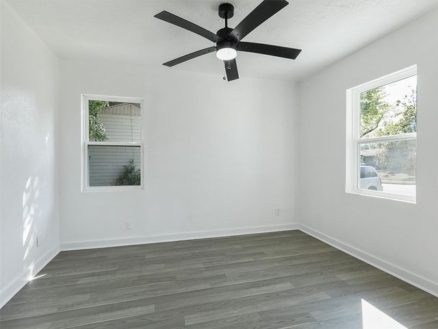 609 E Linda Drive, Garland, TX 75041