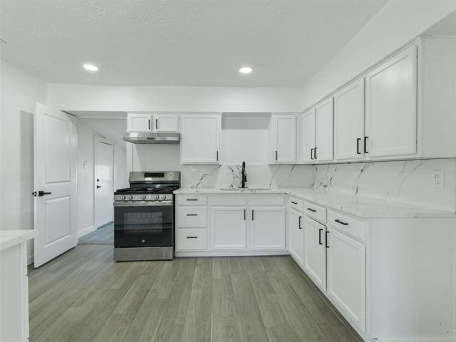 609 E Linda Drive, Garland, TX 75041