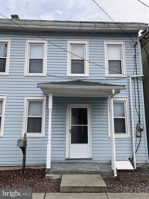 106 E MAIN AVE, Myerstown, PA 17067