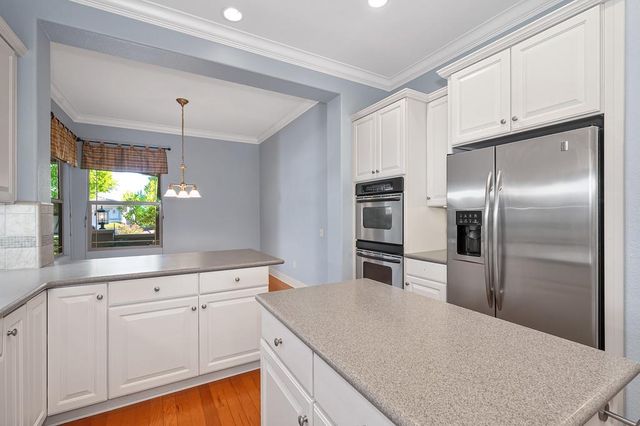 2763 Eagles Peak Ln, Lincoln, CA 95648