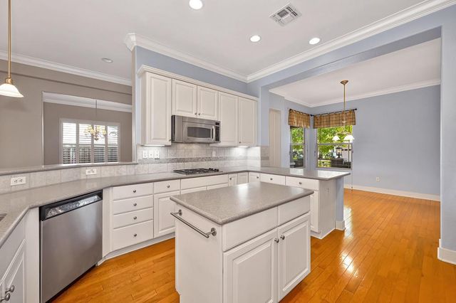 2763 Eagles Peak Ln, Lincoln, CA 95648