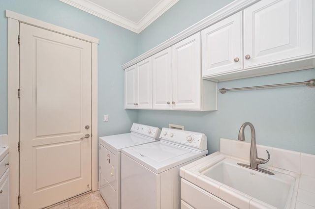 2763 Eagles Peak Ln, Lincoln, CA 95648