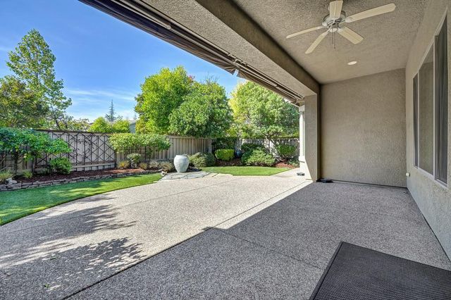 2763 Eagles Peak Ln, Lincoln, CA 95648