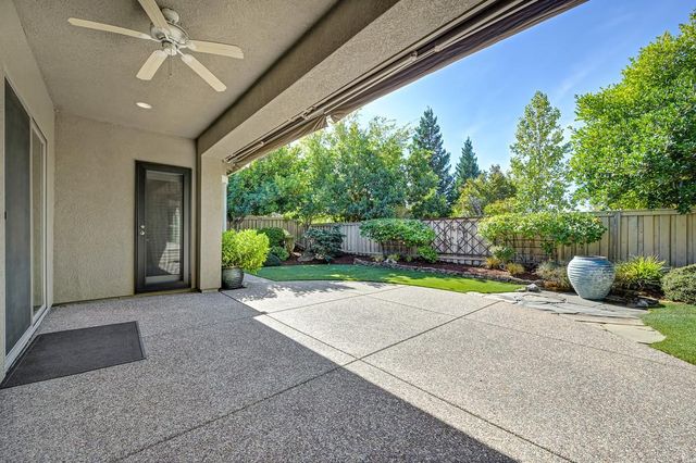 2763 Eagles Peak Ln, Lincoln, CA 95648