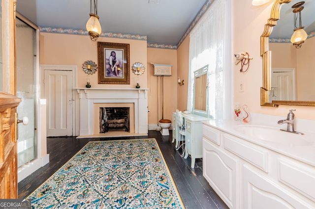 200 Felton Road, Perry, GA 31069