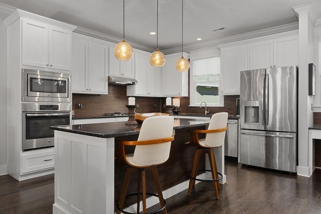 920 Islander Way, Chattanooga, TN 37402