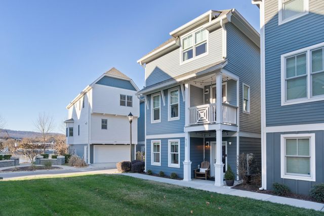920 Islander Way, Chattanooga, TN 37402