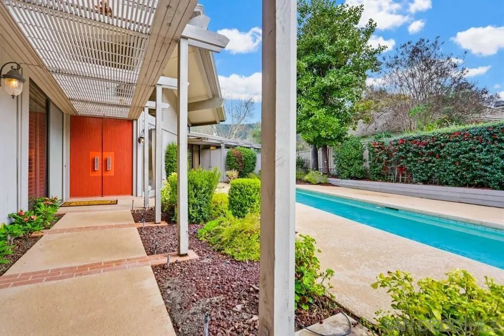 32166 Atosana, Pauma Valley, CA 92061