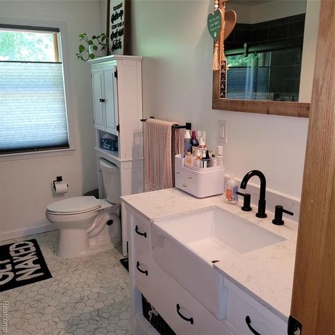 24640 Huron River Drive, Rockwood, MI 48173