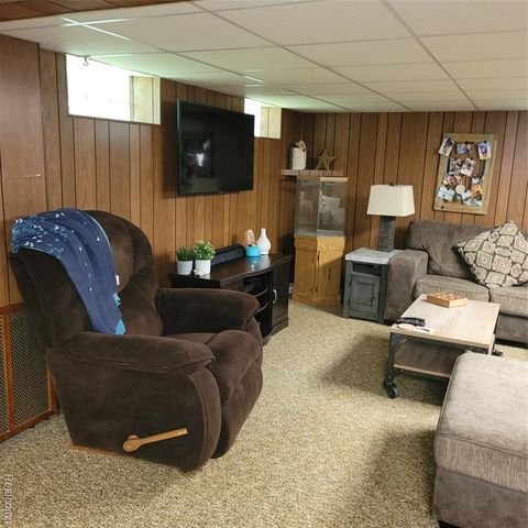 24640 Huron River Drive, Rockwood, MI 48173