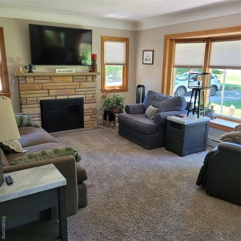 24640 Huron River Drive, Rockwood, MI 48173