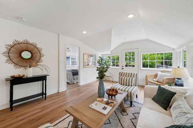 77 Willow Ave, Fairfax, CA 94930