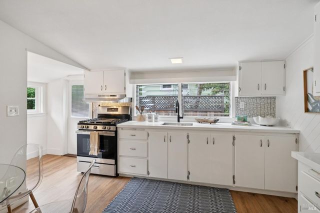 77 Willow Ave, Fairfax, CA 94930