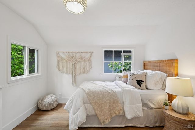 77 Willow Ave, Fairfax, CA 94930