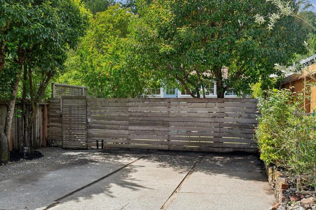 77 Willow Ave, Fairfax, CA 94930