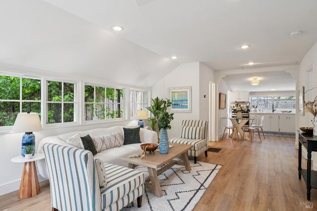 77 Willow Ave, Fairfax, CA 94930