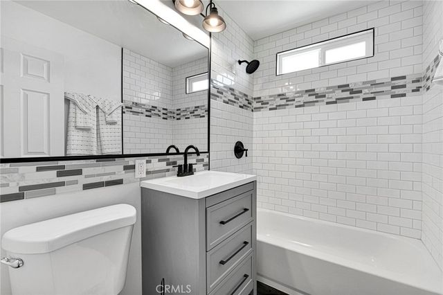 912 Kelly, Barstow, CA 92311