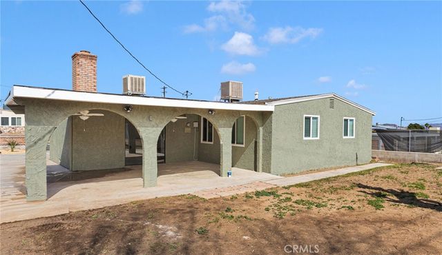 912 Kelly, Barstow, CA 92311