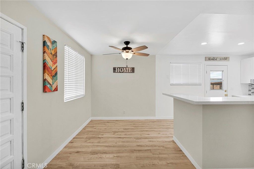 Image 15 of property listing at 912 Kelly, Barstow, CA 92311