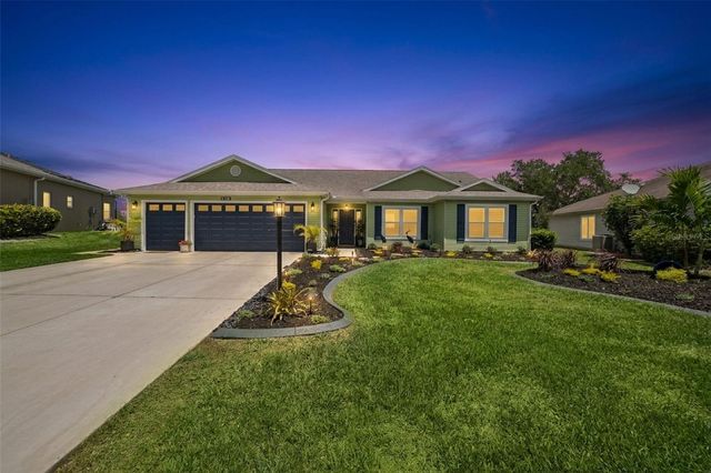 4750 SAWGRASS LAKE CIR, Leesburg, FL 34748