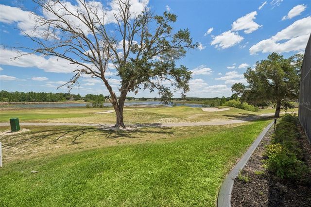 4750 SAWGRASS LAKE CIR, Leesburg, FL 34748