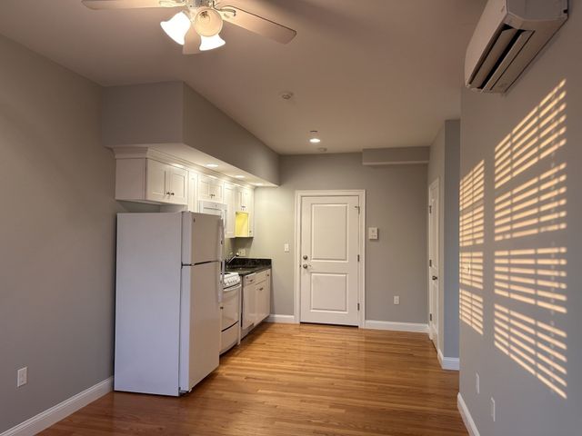 60 Pearl Street 304, Braintree, MA 02184