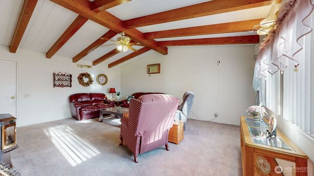 822 SE 12th Street, College Place, WA 99324