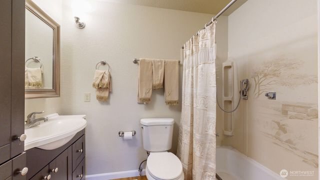 822 SE 12th Street, College Place, WA 99324