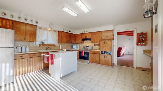 822 SE 12th Street, College Place, WA 99324