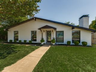6716 Roundrock Road, Dallas, TX 75248