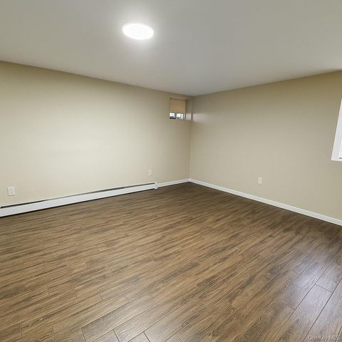 9 S Clinton Street B, Poughkeepsie, NY 12601