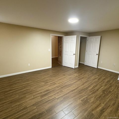 9 S Clinton Street B, Poughkeepsie, NY 12601