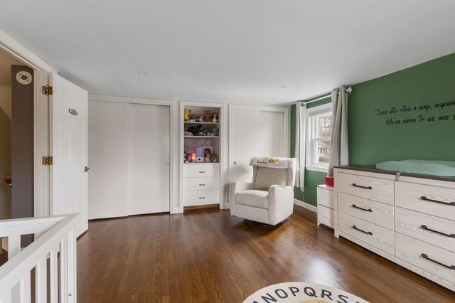 563 Pine St, Weymouth, MA 02190
