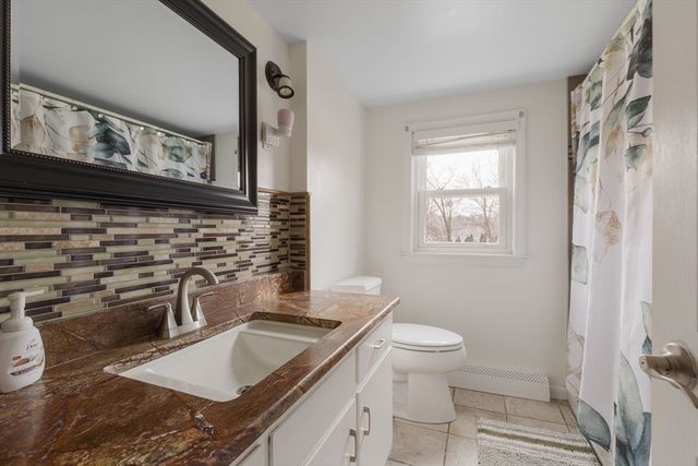 563 Pine St, Weymouth, MA 02190