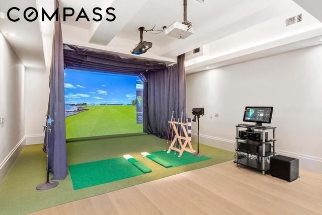 101 Wall St Apt 22A, New York City, NY 10005