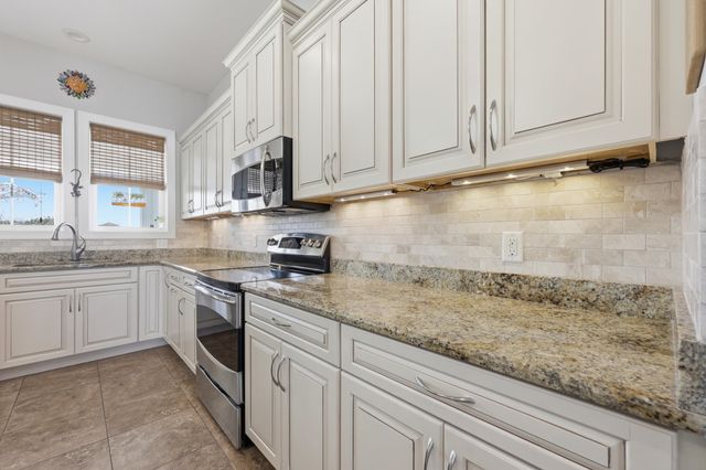 213 Hidden Dune Ct, Ponte Vedra Beach, FL 32082