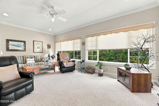 122 Beacon Ridge Drive, West End, NC 27376