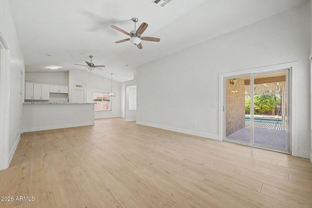 1680 E BALBOA Drive, Casa Grande, AZ 85122