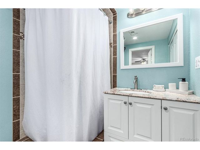 9440 E 106th Ave, Commerce City, CO 80640