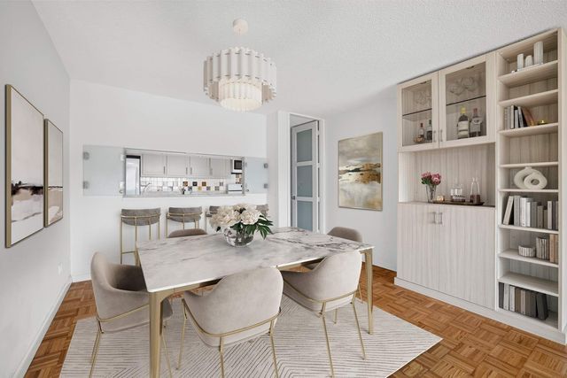 531 Main St Apt 718, New York City, NY 10044