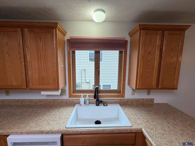 3300 S 83rd Street, Lincoln, NE 68506