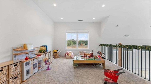 28 Ravenfield Road, Taylorsville, GA 30178